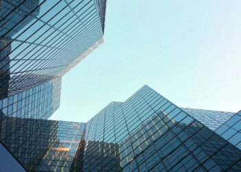 ബാംഗ്ലൂര്‍-എങ്ങനെ-ഐടി-ഹബ്-ആയി-?-;-‘ഇന്ത്യയുടെ-സിലിക്കണ്‍-വാലി’യാകാന്‍-സഹായിച്ച-5-കാരണങ്ങള്‍