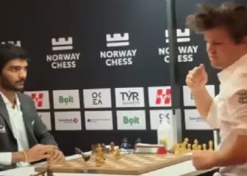 റുയ്-ലോപസ്-ഓപ്പണിംഗില്‍-ലോക-ഒന്നാം-നമ്പര്‍-താരം-മാഗ്നസ്-കാള്‍സനെ-വീഴ്‌ത്തുന്ന-ഗുകേഷിന്റെ-ബ്രില്ല്യന്‍സ്-കാണാം….