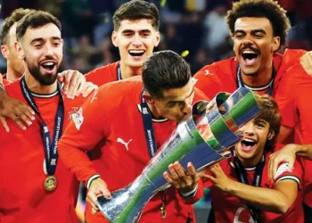 കിരീടം-തിളങ്ങി…-40ന്റെ-ചെറുപ്പത്തിനൊപ്പം-ക്രിസ്റ്റ്യാനോ-റൊണാള്‍ഡോ