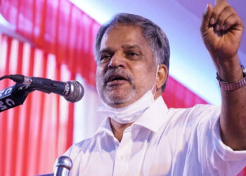 ആര്‍എസ്എസും-ഞങ്ങളും-തമ്മില്‍-എന്തെങ്കിലും-ഐക്യമോ-ബന്ധമോ-ഇല്ല;-ഹിന്ദു-മഹാസഭ-പിന്തുണയില്‍-എ-വിജയരാഘവന്‍