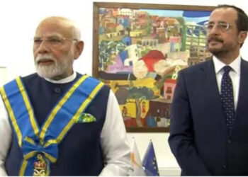 സൈപ്രസ്-സന്ദർശനം-ഉഭയകക്ഷി-ബന്ധത്തിലെ-പുതിയ-അധ്യായമെന്ന്-പ്രധാനമന്ത്രി,-ഗ്രാൻഡ്-ക്രോസ്-ഓഫ്-ദ-ഓർഡർ-ഓഫ്-മക്കാരിയോസ്-പുരസ്കാരം-ഏറ്റുവാങ്ങി