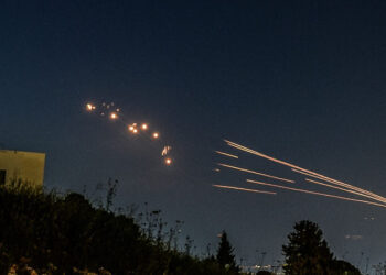 ‘ടെല്‍-അവീവില്‍-നിന്നും-ജനങ്ങള്‍-ഒഴിഞ്ഞ്-പോകണം’:-ഇസ്രയേലിന്-ഇറാന്റെ-മുന്നറിയിപ്പ്