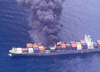 വാന്‍ഹായ്-503-കപ്പല്‍-തീപ്പിടിച്ച-സംഭവത്തില്‍-കേസെടുത്ത്-പൊലീസ്