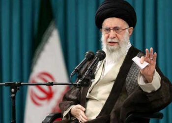 പ്രൈമറി-ഹെൽത്ത്-സെൻററിൽ-നിന്ന്-കുട്ടിക്ക്-കഴിക്കാൻ-കൊടുത്ത-പാരസെറ്റാമോളിൽ-കമ്പിക്കഷ്ണം,-മരുന്ന്-കമ്പനിക്കെതിരെ-ആരോ​ഗ്യവകുപ്പിൽ-പരാതി-നൽകും