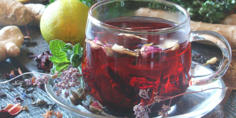 ഒരു-ചുവപ്പ്-ചായയുടെ-റെസിപ്പി-നോക്കാം