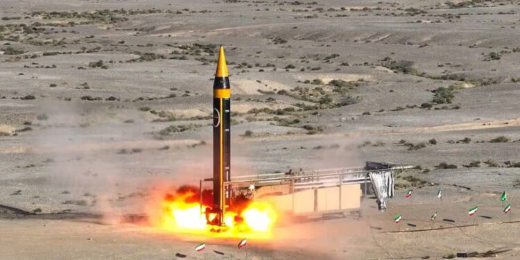 ഇസ്രയേലിനെതിരെ-‘വജ്രായുധം’-തൊടുത്ത്-ഇറാന്‍-?-ഖോറാംഷഹര്‍-4-പ്രയോഗിച്ചെന്ന്-വിവരം