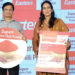 ഈസ്റ്റേൺ-‘സൂപ്പർ-കാശ്മീരി-ചില്ലി-പൗഡർ’-പുറത്തിറക്കി:-കേരള-വിഭവങ്ങൾക്ക്-ഇനി-നിറവും-മണവും-ഒറ്റ-പാക്കിൽ!