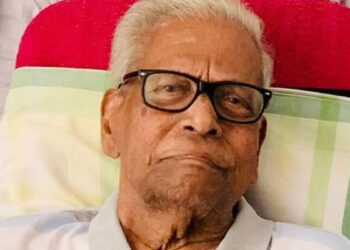 വിഎസിന്റെ-ആരോഗ്യാവസ്ഥ​-ഗുരുതരമായി-തുടരുന്നു;-വിദഗ്ധസംഘം-ആരോഗ്യനില-വിലയിരുത്തുകയാണെന്ന്-പുതിയ-മെഡിക്കൽ-ബുള്ളറ്റിൻ