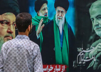 ഇറാന്‍-പരമോന്നത-നേതാവിനെ-കാണാനില്ല,-ആയത്തുല്ല-അലി-ഖാംനഈ-എവിടെയാണ്?