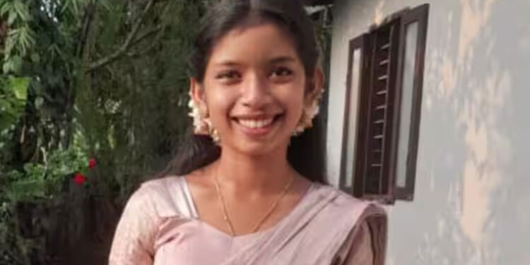 കൊല്ലത്ത്-കാണാതായ-17കാരി-മരിച്ചു;-മൃതദേഹം-വീടിന്-സമീപത്തെ-ഓടയിൽ-നിന്ന്-കണ്ടെത്തി