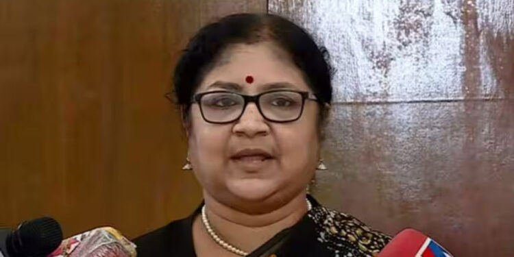 സ്കൂളുകളിലെ-സുംബ-ഡാൻസിന്-എന്താണ്-തെറ്റ്?-സുംബ-വിവാദത്തിൽ-മന്ത്രി-ആർ-ബിന്ദു