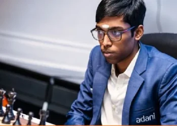 ഊസ്-ചെസ്സില്‍-നോഡിര്‍ബെക്-അബ്ദുസത്തൊറോവിനെ-തോല്‍പിച്ച്-പ്രജ്ഞാനന്ദ-ചാമ്പ്യന്‍;-തത്സമയറേറ്റിംഗില്‍-പ്രജ്ഞാനന്ദ-ഇന്ത്യയില്‍-ഒന്നാമന്‍,-ലോകത്ത്-നാലാമന്‍