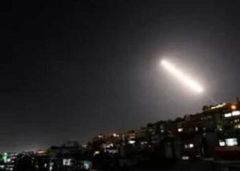 വ്യോമ-പ്രതിരോധ-സംവിധാനങ്ങൾ-ഭീഷണി-തടയാൻ-സജ്ജം-ഇസ്രയേൽ,-ഇസ്രയേൽ-ലക്ഷ്യമാക്കി-യെമനിൽ-നിന്ന്-മിസൈൽ-ആക്രമണം