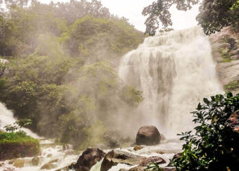 വെംബ്ലിയിലേക്കു-വരൂ,-വെള്ളച്ചാട്ടങ്ങൾ-കാണാം