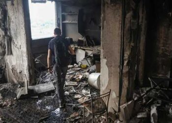 പുടിൻ-ചതിച്ചു!!-ചർച്ചയ്ക്കു-തയാറെന്നു-പ്രഖ്യാപിച്ചതിനു-പിന്നാലെ-യുക്രൈനെതിരെ-തലങ്ങും-വിലങ്ങും-ഡ്രോൺ-ആക്രമണം,-ഒറ്റ-രാത്രികൊണ്ട്-തൊടുത്തുവിട്ടത്-477-ഡ്രോണുകളും-60-മിസൈലുകളും,-ഒരാൾ-കൊല്ലപ്പെട്ടു,-നടന്നത്-കഴിഞ്ഞ-മൂന്നുവർഷത്തിനിടെയുള്ള-ഏറ്റവും-വലിയ-ആക്രമണം