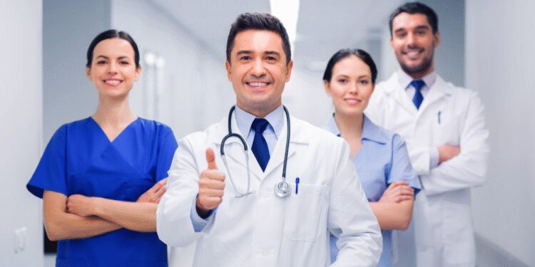 ജൂലൈ-1,-ദേശീയ-ഡോക്ടർമാരുടെ-ദിനമായി-ആഘോഷിക്കുന്നത്-എന്തുകൊണ്ട്?-പ്രാധാന്യവും-ഈ-വർഷത്തെ-പ്രമേയവും-അറിയാം