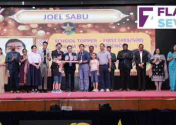 സി.ബി.എസ്.ഇ പരീക്ഷയിൽ ഉന്നത വിജയം നേടിയ വിദ്യാർത്ഥികളെ ഇന്ത്യൻ സ്കൂൾ ആദരിച്ചു