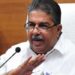 പ്രതികരണം-കാത്തുനിന്ന-മാധ്യമങ്ങളെ-മൈൻഡ്-ചെയ്യാതെ-വീണാ-ജോർജ്!!-ആശുപത്രിയാകുമ്പോൾ-ചിലപ്പോൾ-പഞ്ഞിയോ,-മരുന്നോ,-ഉപകരണങ്ങളോ-കുറഞ്ഞുവെന്നുവരും,-എന്നുവച്ച്-ഇവർ-പറയുമ്പോൾ-രാജിവയ്ക്കാനാണോ-മന്ത്രി-ഇരിക്കുന്നത്-സജി-ചെറിയാൻ