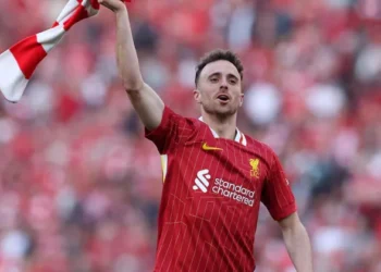 ലിവര്‍,-പോര്‍ച്ചുഗല്‍-ടീമുകളിലെ-സുവര്‍ണ-നിരയിലൊരാള്‍