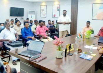 പ്ലാസ്റ്റിക്-പടിക്ക്-പുറത്ത്…​-നെല്ലിയാമ്പതി-ഇനി-
‘ഹരിത-ഡെസ്റ്റിനേഷൻ’