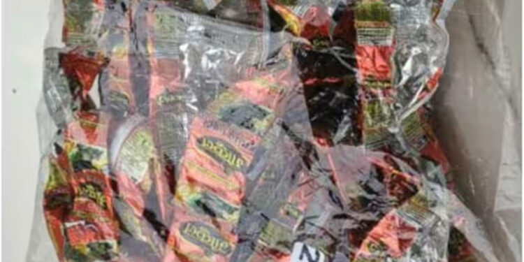 കൊറിയറിൽ-എത്തുന്ന-മിഠായികളിൽ-സംശയം-തോന്നി-നിരീക്ഷണം;-യുവാവിനെ-പിടികൂടി-പരിശോധിച്ചപ്പോൾ-കിട്ടിയത്-ഹാഷിഷ്