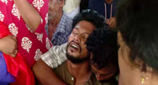 ബിന്ദുവിന്റെ-വീട്-വീണ-ജോർജ്-ഇന്ന്-സന്ദർശിക്കില്ല,-അമ്മയുടെ-ജീവനെടുത്ത-ആശുപത്രിയിൽ-ജോലി-ചെയ്യാൻ-ബുദ്ധിമുട്ട്-ഉണ്ടെന്ന്-ബിന്ദുവിൻ്റെ-മകൻ-നവനീത്