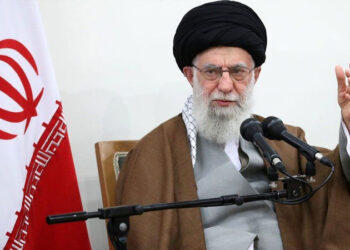 ഇസ്രയേലുമായുള്ള-സംഘര്‍ഷത്തിന്-ശേഷം-ആദ്യമായി-പൊതുവേദിയില്‍-പ്രത്യക്ഷപ്പെട്ട്-ഇറാന്റെ-പരമോന്നത-നേതാവ്