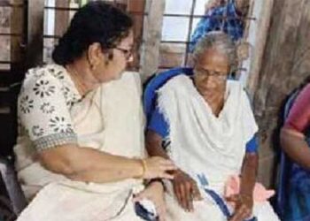 എന്റെ-പേരും-ബിന്ദുവെന്നാണ്,-അമ്മയെപ്പോലെ-കാണണം.!!-നവനീതിനോട്-മന്ത്രി…,-വീടിൻ്റെ-നിർമാണം-50-ദിവസത്തിനകം-പൂർത്തിയാക്കും