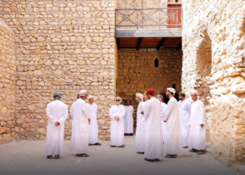 ബാത്തിന-മേഖല-ടൂറിസം-പദ്ധതികളുടെ-പുനരുദ്ധാരണം-മന്ത്രി-വിലയിരുത്തി