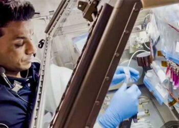 18-ദിവസത്തെ-ദൗത്യം!!-ചരിത്രം-കുറിച്ച്-ശുഭാംശുവും-സംഘവും-ഭൂമിതൊട്ടു