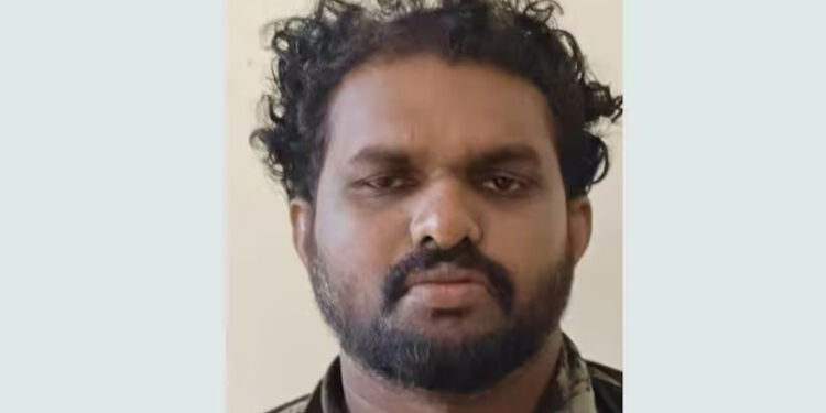 14കാരിക്ക്-പീഡനം,-അച്ഛനോട്-പറഞ്ഞെങ്കിലും-മറച്ചുവച്ചു,-45-കാരൻ-അറസ്റ്റിൽ,-അച്ഛനും-ബന്ധുവും-കൂട്ടുപ്രതികൾ