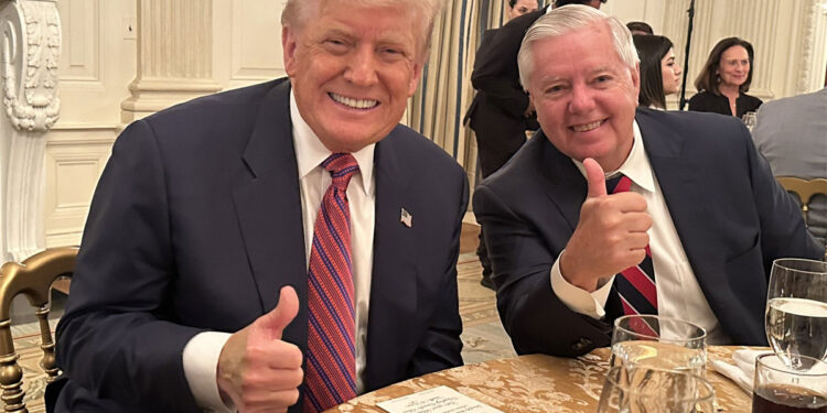 ‘നിങ്ങളുടെ-സമ്പത്ത്-വ്യവസ്ഥ-തകര്‍ക്കും’;-റഷ്യയുമായുള്ള-വ്യാപാര-ഇടപാടിൽ-ഇന്ത്യക്ക്-മുന്നറിയിപ്പുമായി-ട്രംപിന്‍റെ-അനുയായി