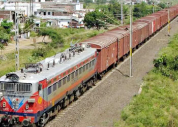 ബിഹാറിലേക്ക്-ട്രെയിനില്‍-മനുഷ്യക്കടത്തെന്ന്-സംശയം