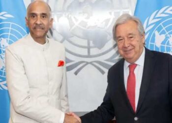 ഇന്ത്യ-സാമ്പത്തികമായി-മുന്നേറുമ്പോൾ-മറുഭാ​ഗത്ത്-മതഭ്രാന്തും-ഭീകരതയും-നിറയ്ക്കുന്ന,-ഐഎംഎഫിൽ-നിന്ന്-തുടർച്ചയായി-കടം-വാങ്ങുന്നത-ഒരു-പാക്കിസ്ഥാൻ-ഉണ്ട്’-പാർവഥനേനി-ഹരിഷ്