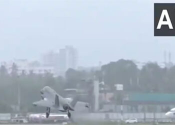 താങ്ക്യൂ-ഇന്ത്യ,-തിരുവനന്തപുരം….നന്ദി-പറഞ്ഞ്-ബ്രിട്ടൻ;-കേരളത്തിലെ-‘സുഖചികിത്സ’-കഴിഞ്ഞ്-എഫ്-35-പറന്നതെങ്ങോട്ട്