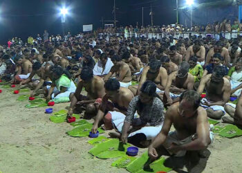 പൂർവിക-സ്മരണയിൽ-ഇന്ന്-കർക്കിടക-വാവുബലി;-പിതൃതർപ്പണത്തിന്-വിവിധയിടങ്ങളിൽ-വിപുലമായ-സജ്ജീകരണങ്ങൾ