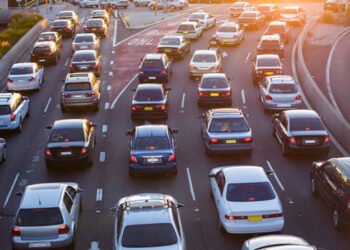 പഴയ-വാഹനങ്ങൾ-വിലക്കരുത്;-ഡല്‍ഹി-സര്‍ക്കാര്‍-സുപ്രീം-കോടതിയില്‍