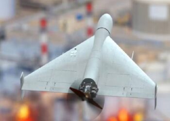 റഷ്യയിലെ-എണ്ണസംഭരണശാല-ലക്ഷ്യമിട്ട്-യുക്രൈൻ;-ഡ്രോൺ-ആക്രമണത്തിൽ-വൻ-തീപിടിത്തം