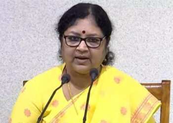 അടൂർ-​ഗോപാലകൃഷ്ണ​നെതിരെ-രൂക്ഷ​-വിമർശനവുമായി-മന്ത്രി-ആർ.ബിന്ദു