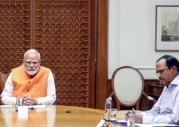 അമേരിക്ക-ഉടക്കിയിട്ടും-മൈൻഡ്-ആക്കാതെ-ഇന്ത്യ,-ബന്ധം-മെച്ചപ്പെടുത്താൻ-അജിത്-ഡോവൽ-റഷ്യയിലേക്ക്