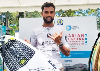 സര്‍ഫിങ്ങില്‍-രമേഷ്-ബുഡിഹാല്‍-ചരിത്ര-വെങ്കലം-സ്വന്തമാക്കി