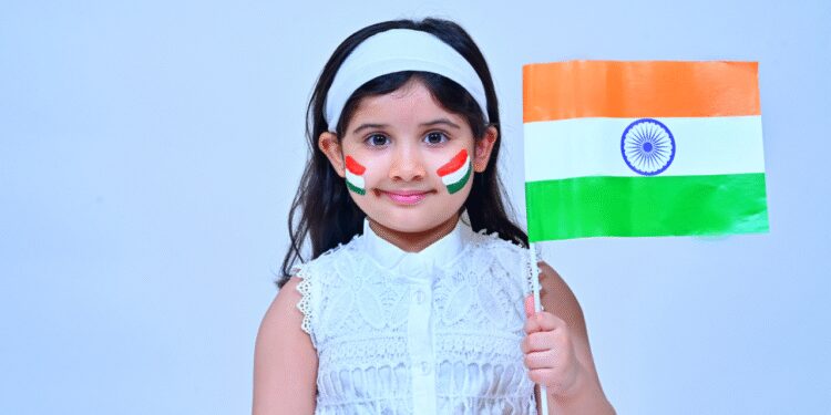 സ്വാതന്ത്ര്യദിനം-2025:-സ്കൂളിലും-കോളേജുകളിലുമൊക്കെ-പ്രസംഗ-–-ഉപന്യാസ-മത്സരങ്ങളിൽ-പങ്കെടുക്കാൻ-ആഗ്രഹമുണ്ടോ?-ഇതാ-ചില-ആശയങ്ങൾ!