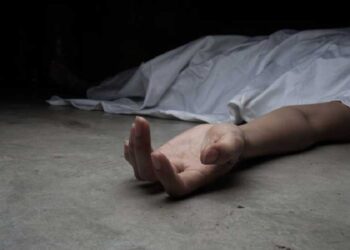 എറണാകുളത്ത്-യുവ-വനിതാ-ഡോക്ടറെ-ഫ്ലാറ്റിൽ-മരിച്ച-നിലയിൽ-കണ്ടെത്തി