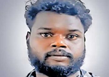 റബർ-ടാപ്പിങ്ങിനു-വരുമ്പോൾ-ഫ്ലാസ്കിൽ-കട്ടൻചായ-കൊണ്ടുവന്ന്-ബൈക്കിൽ-വെക്കും,-ആദ്യം-കുടിച്ചപ്പോൾ-ചായയ്ക്ക്-അരുചി,-പിറ്റേന്ന്-മണവും-കളറും-വ്യത്യാസം,-പോലീസ്-അന്വേഷണത്തിൽ-കണ്ടെത്തിയത്-കൊലപാതക-ശ്രമം-യുവാവ്-അറസ്റ്റിൽ