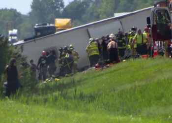 ന്യൂയോർക്കിൽ-ബസ്-മറിഞ്ഞ്-5-മരണം;-ബസില്‍-ഇന്ത്യക്കാരും,-അപകടം-നയാഗ്ര-വെള്ളച്ചാട്ടം-കണ്ട്-മടങ്ങുമ്പോള്‍