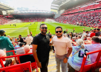 ചാ​യ-കോ​പ്പ​യി​ലെ-പ്രീ​മി​യ​ർ-ലീ​ഗ്-മോ​ഹ​ങ്ങ​ൾ…