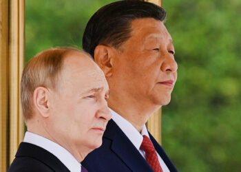 ട്രംപിന്-പിന്നാലെ-ഡോളറിനും-പുല്ലുവില!-റഷ്യയും-ചൈനയും-തമ്മിൽ-‘മച്ചാ-മച്ചാ’-ബന്ധം;-പുതിയ-ലോകം-ഇവിടെ-ഉദയം-ചെയ്യുന്നു