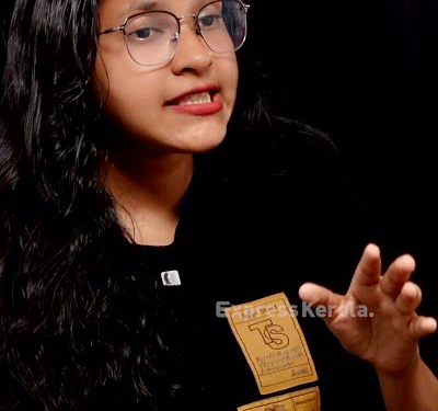 വി.എസ്-കുരുക്കിയ-വെള്ളാപ്പള്ളിയെ-രക്ഷിക്കാൻ-നീക്കം-|-micro-finance-case