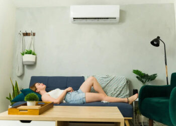 ഉറക്കനേരത്ത്-എസി-എത്രയില്‍-വയ്ക്കണം-?-;-അറിഞ്ഞിരുന്നാല്‍-ഗുണം-പോക്കറ്റിന്​