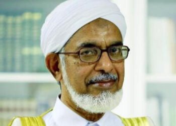 മന്ത്രിമാര്‍ക്കും-എംഎല്‍എമാര്‍ക്കും-ഭാര്യക്ക്-പുറമേ-ഇന്‍-ചാര്‍ജ്-ഭാര്യമാരുണ്ട്,-ഇവരൊക്കെയാണ്-ബഹുഭാര്യത്വത്തെ-എതിര്‍ത്ത്-മാന്യന്മാരായി-നടക്കുന്നത്,-ഇഎംഎസിന്റെ-അമ്മയെ-കെട്ടിച്ചത്-പതിനൊന്നാം-വയസിൽ,-വിവാദ-പരാമര്‍ശവുമായി-സമസ്ത-നേതാവ്